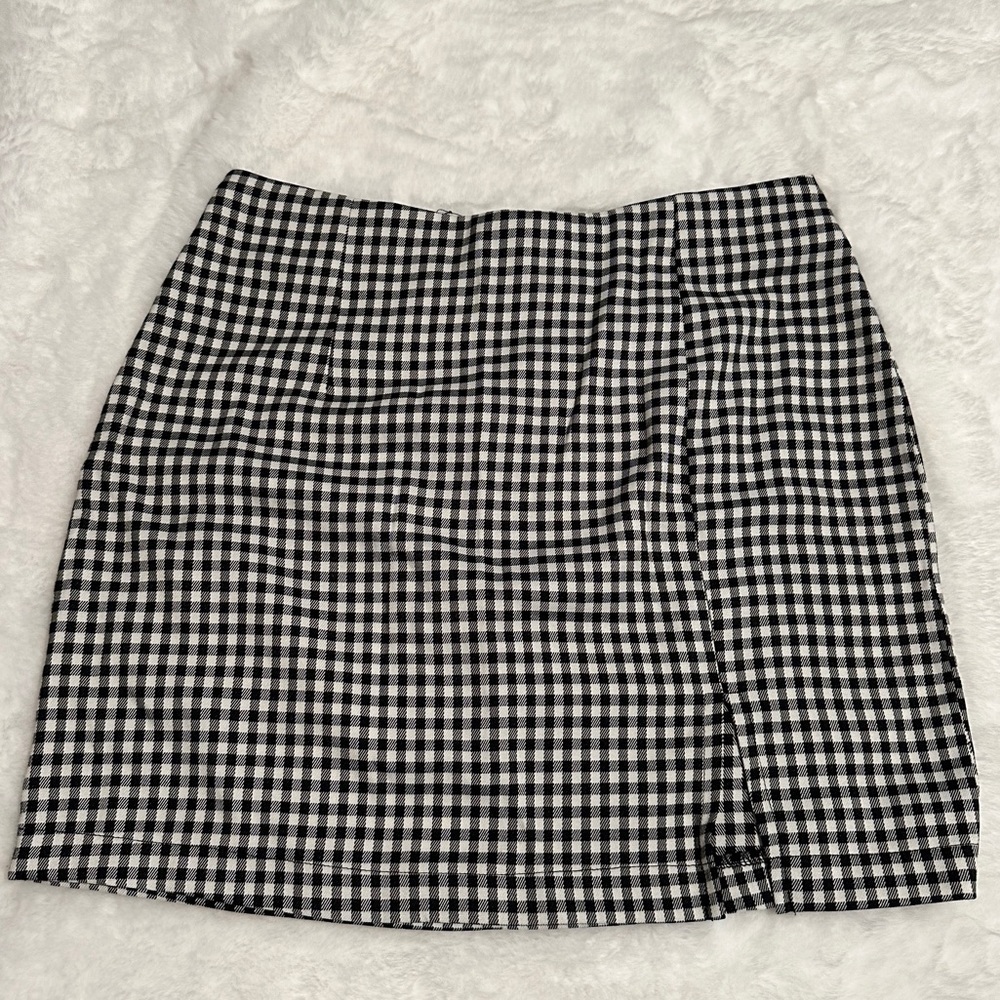 Checkered Print Mini Skirt